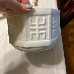 VTG MCM Milk Glass 8-Sided Asian Planter